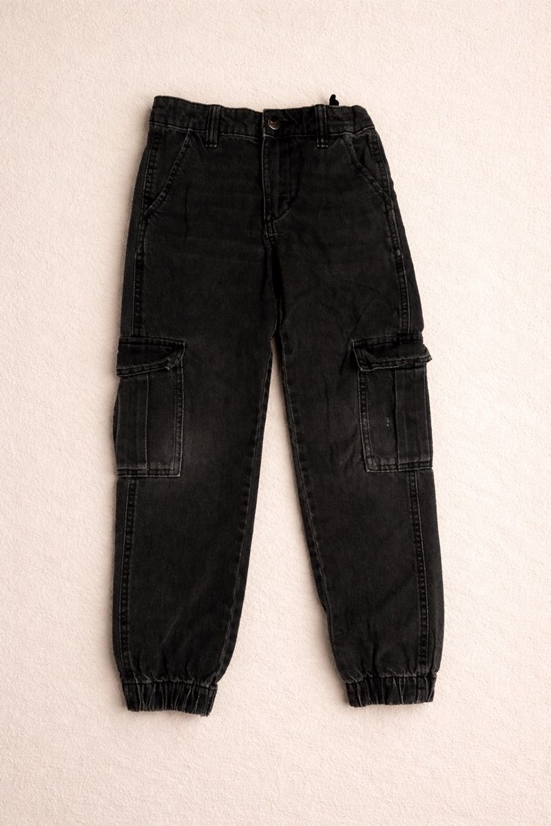 Jeans: PANTALON CARGO ENFANT NOIR – Nuovo (secondo la descrizione) da Lausanne venduto da mar_6snp 1