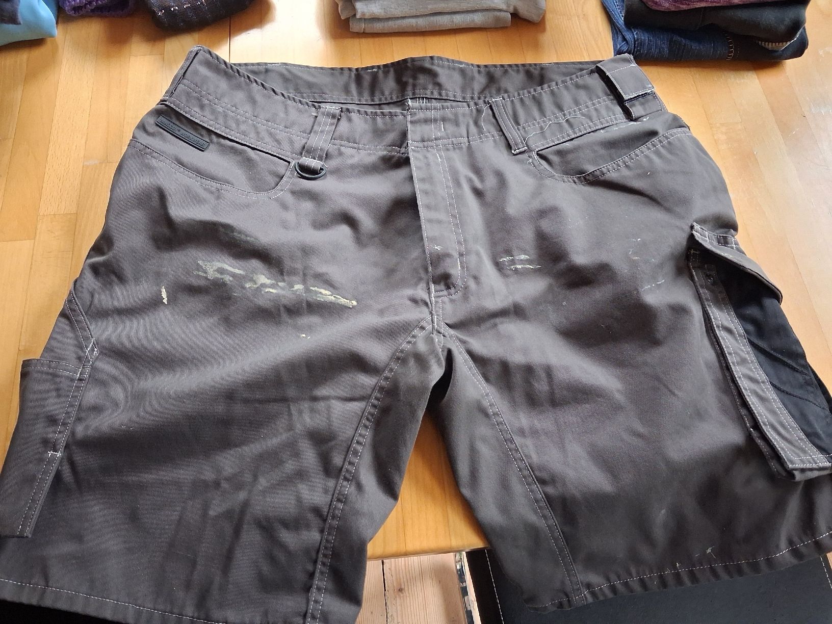 Pantaloni: Mascott Kurze Arbeitshose – Usato da Hundwil venduto da Mausa2 1