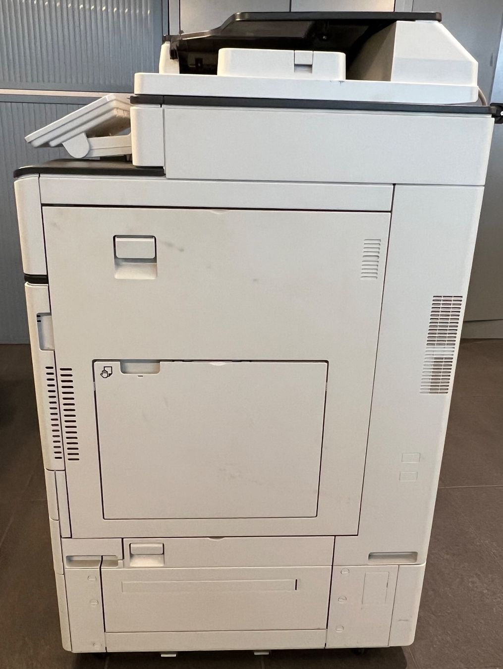 Drucker: Gestetner MP C4503 – Farb-Multifunktionsdrucker – Gebraucht aus Arnegg von tam_8b7x 7