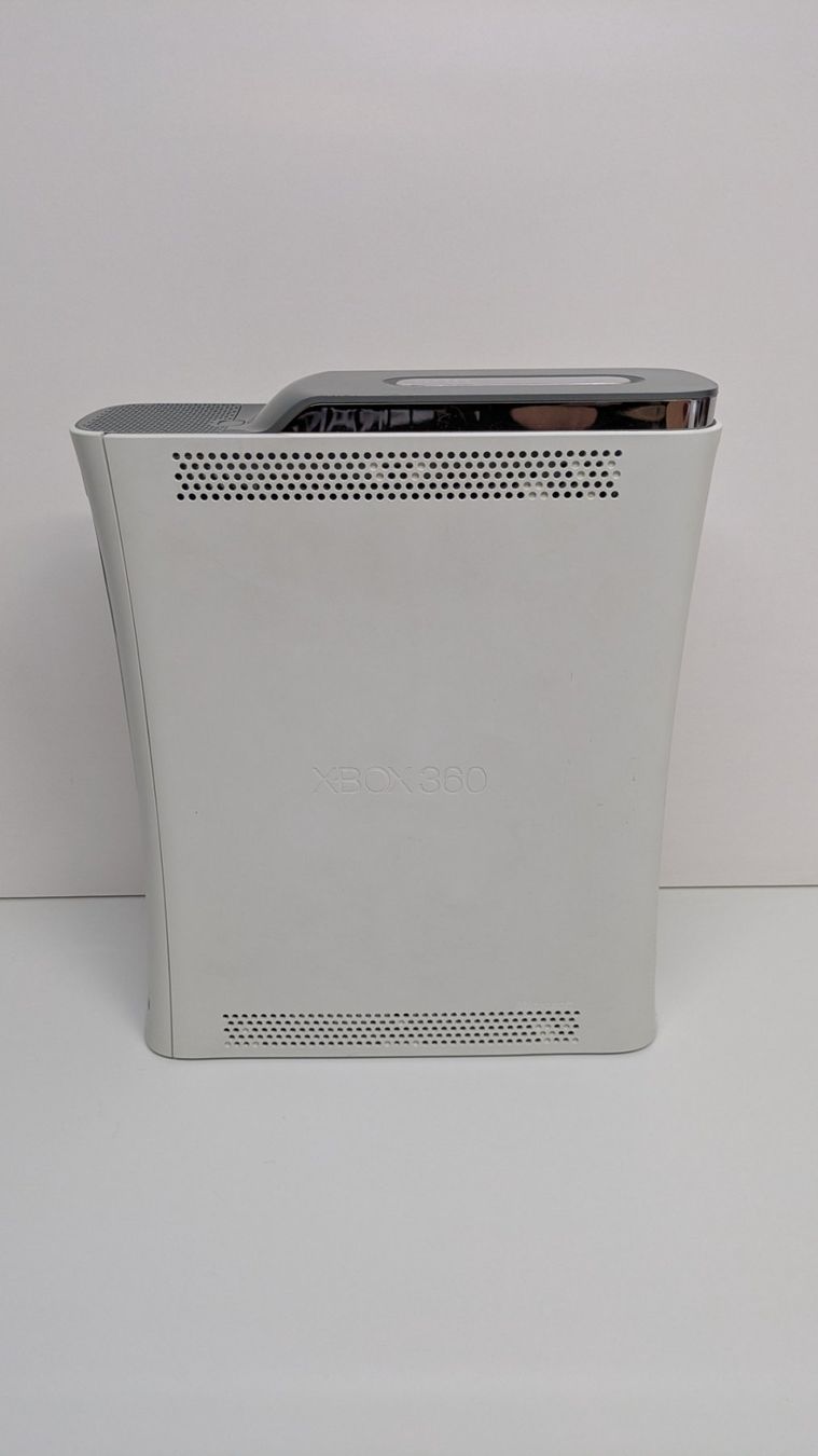 Microsoft Console: Microsoft Xbox 360 Konsole, Defekt – Difettoso da Menziken venduto da mame18 2