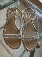 Sandalen Catwalk mit Strass silber Grösse 40 neuwertig