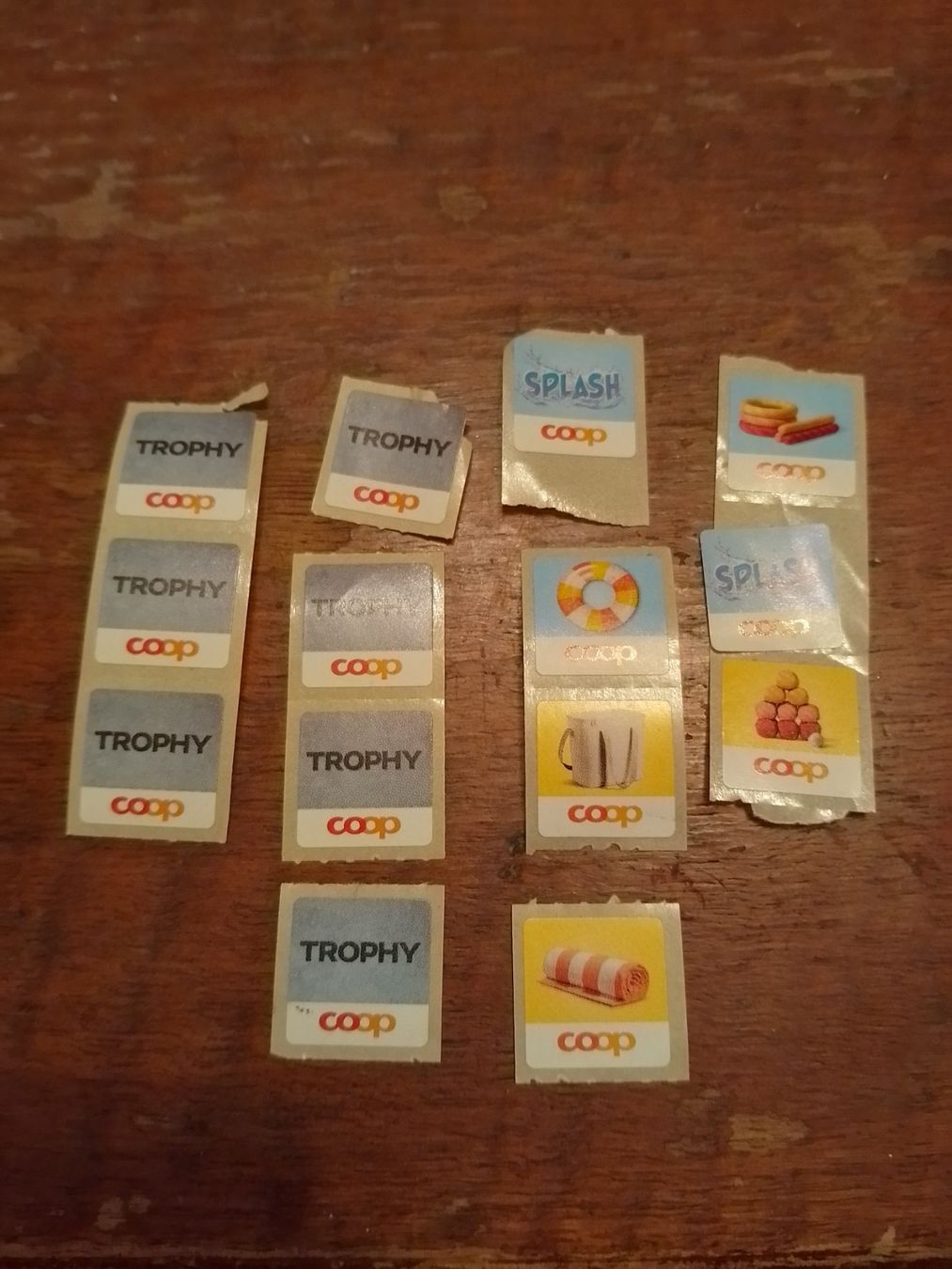 Coop Raccolte di bollini & punti: 7 + 7 points Coop trophée + superpoints – Usato da yverdon-les-bains venduto da polochristophe