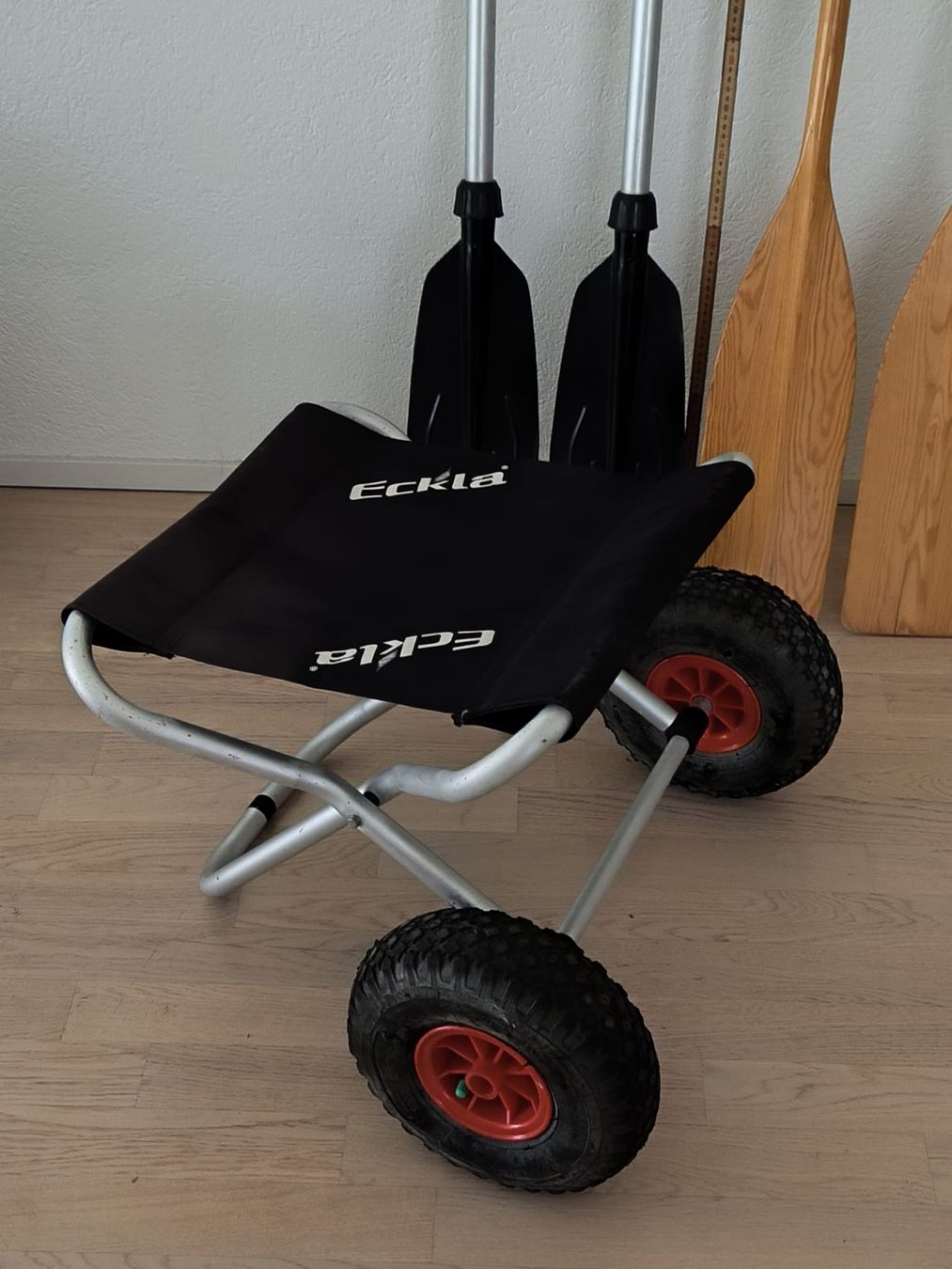Boote: Kanu Kanadier Holzkanu – Gebraucht aus Uesslingen von 1Atelier 9