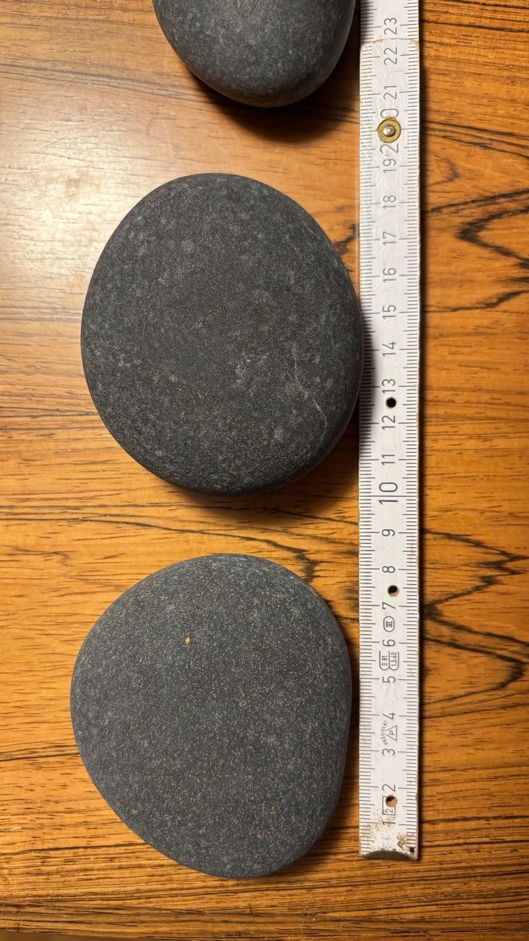 Dispositivi per massaggi: Hot-Stone-Erwärmer mit Steinen – Usato da Hinwil venduto da Salome11 6