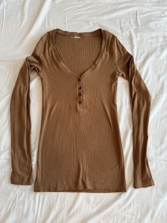 Brown Longsleeve Shirt with Buttons, Cosy Autumn Look 🍂