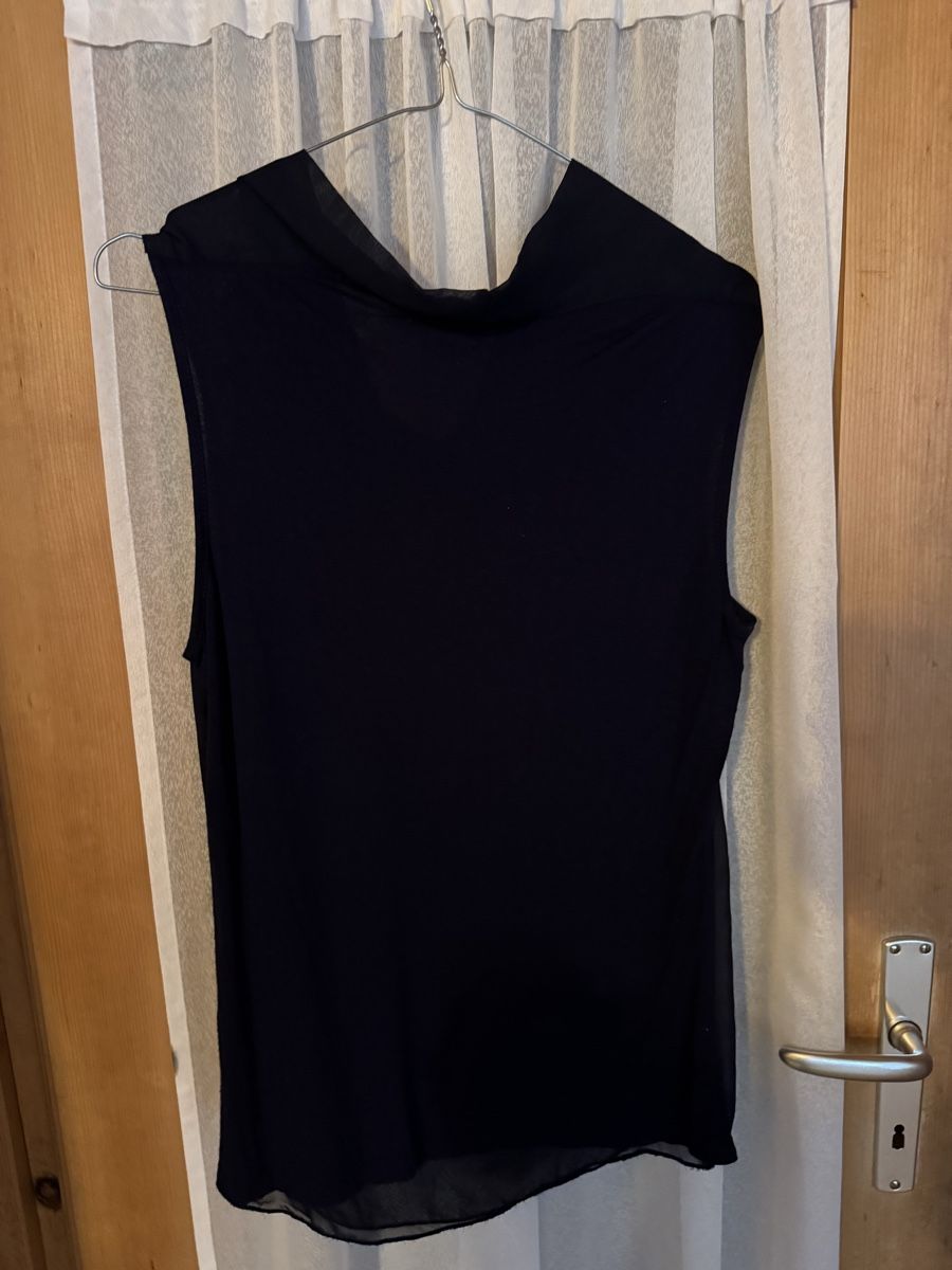 Tops: Shirt/ Bluse – Gebraucht aus Samedan von rob_g658 2