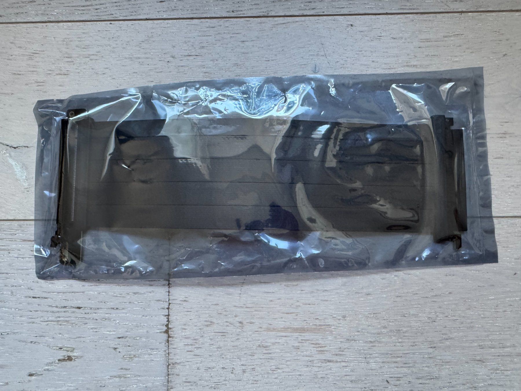 Cavi: PCIe 4.0 x16 Riser Kabel 90°  30cm – Nuovo e nell'imballaggio originale da Zürich venduto da Yao_und_Clemens