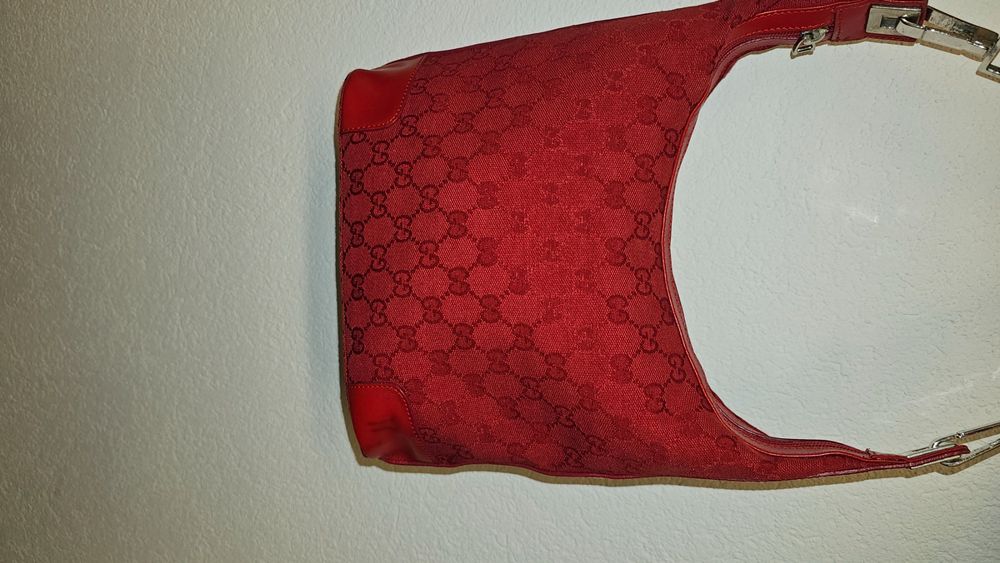 gucci-tasche-vintage-rot-canvas-f-r-gucci-liebhaber-kaufen-auf-ricardo