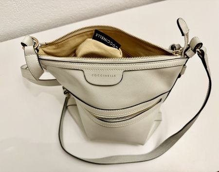 Coccinelle Tasche weiss Leder Crossbody Umhängetasche