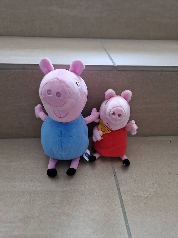 Jouets: Peppa und Schorsch – D'occasion à Gelterkinden par Eve1711 1