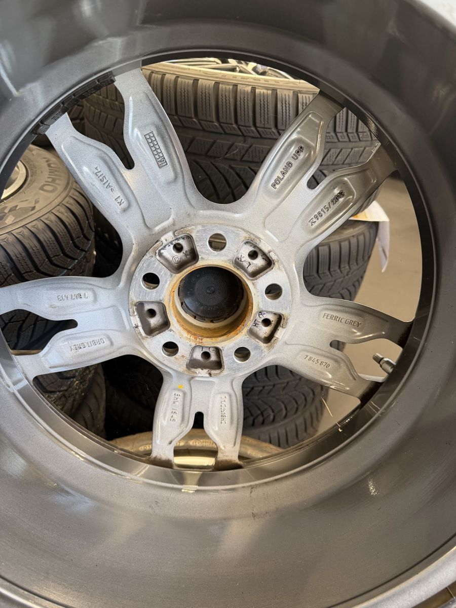 BMW Pneus & Roues: BMW M135 Radsatz – D'occasion à Kölliken par Affenbrot01 1