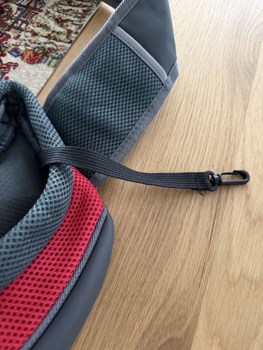 Altro in  Abbigliamento & Accessori: Borsa a tracolla per cani/gatti - comfort e sicurezza! – Nuovo (secondo la descrizione) da Gossau ZH venduto da SistersBeauty 2