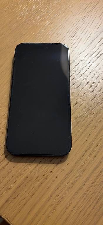 Apple Telefoni cellulari / Smartphones: Iphone 16, 128GB, black – Usato da Sursee venduto da Liilii.e 1