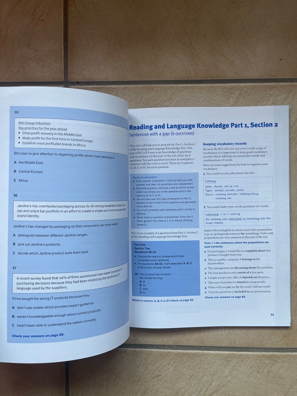 Libri: CAMBRIDGE Essential BULATS - David Clark with CD-ROM & Audio – Nuovo e nell'imballaggio originale da Vernayaz venduto da Darkfrost 4