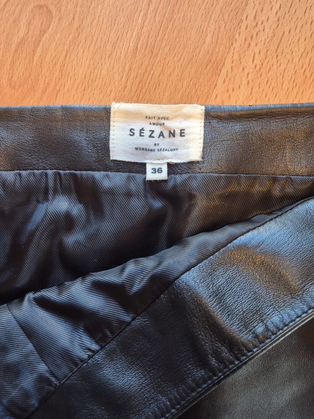 Sezane Jupes: Jupe en cuir noir Sézane, taille 36 – D'occasion à Épalinges par lola_vp_99 4