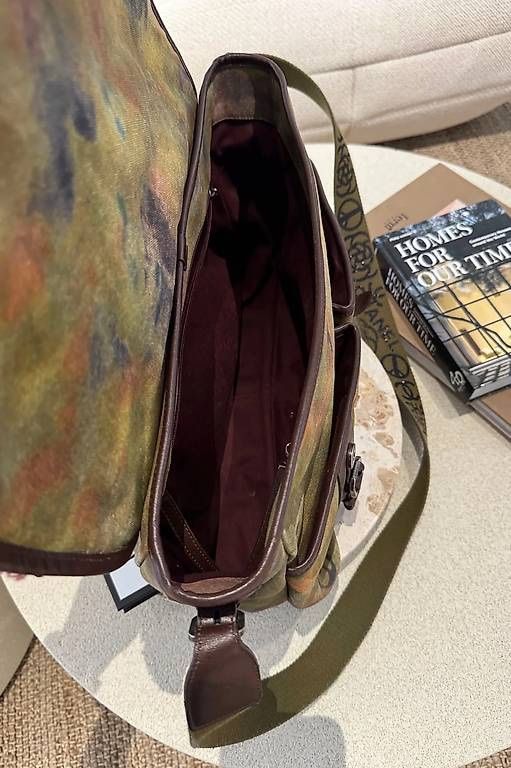 Chanel Borse: CHANEL TASCHE GRAFFITI MESSENGER – Nuovo (secondo la descrizione) da Schwyz venduto da bofb 9