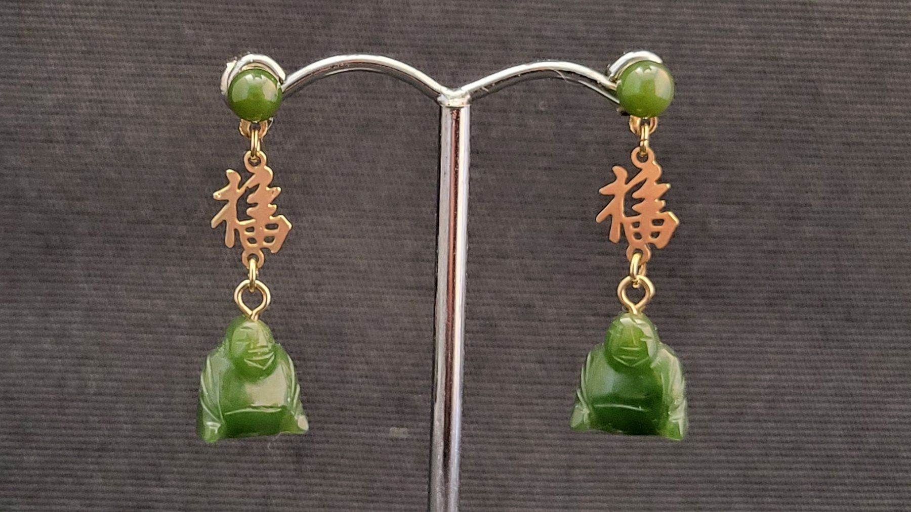 Orecchini pendenti & Orecchini a lobo: Jade-Ohrhänger mit Buddha – Usato da Basel venduto da spinne02