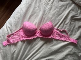 Sommerlicher Push-Up BH in Pink mit Spitze, Grösse 80B