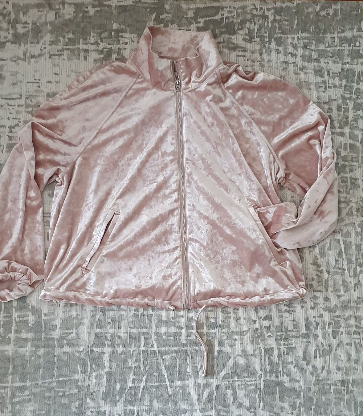 H&M Giacche: Divided Samtjacke/Bluson gr44 – Usato da Niederbipp venduto da fashionfuchs 7