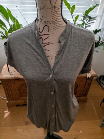tolles neues Shirt-Blüesli von Someday Gr. 38