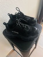 Triple s Balenciaga Sneaker