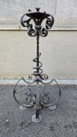 2 Kerzenständer, Metall, H 72 cm