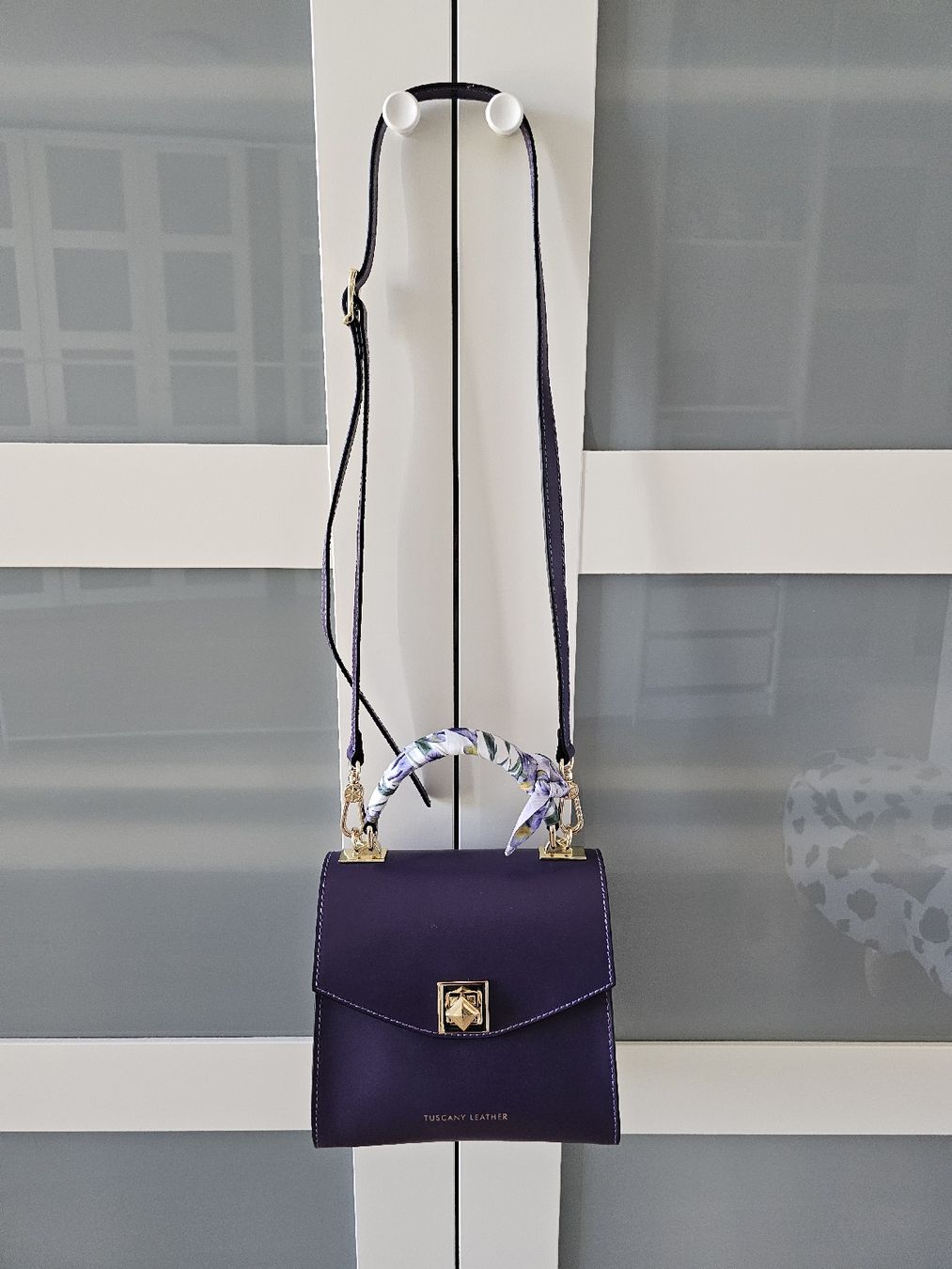 Taschen für Damen: Tuscany Leather Handtasche – Gebraucht aus Pfäffikon ZH von lar_rw2s 4