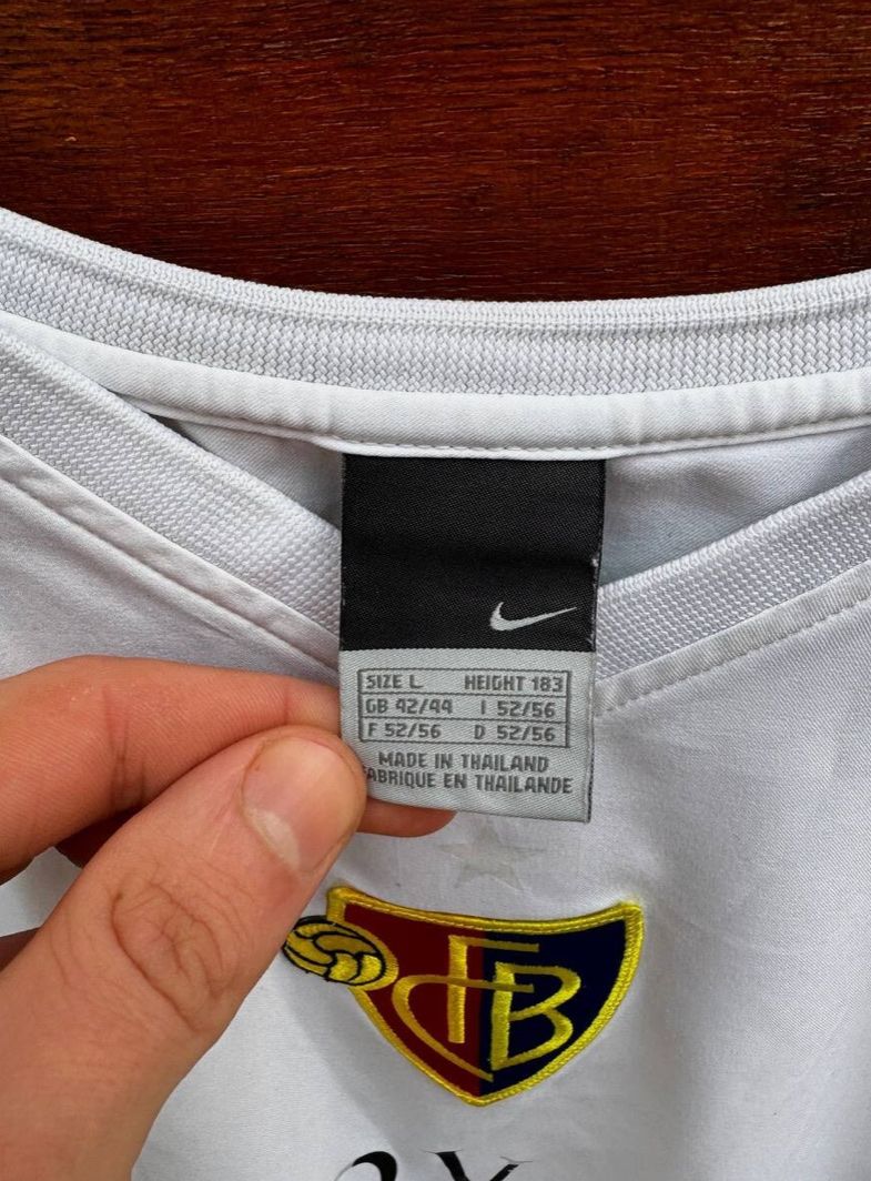 Canottiere & Pantaloni: FC BASEL MATCH WORN ISSUE UEFA CUP 2005/2006 AWAY DEGEN – Usato da grandvaux venduto da SwissOnTracksHO 2