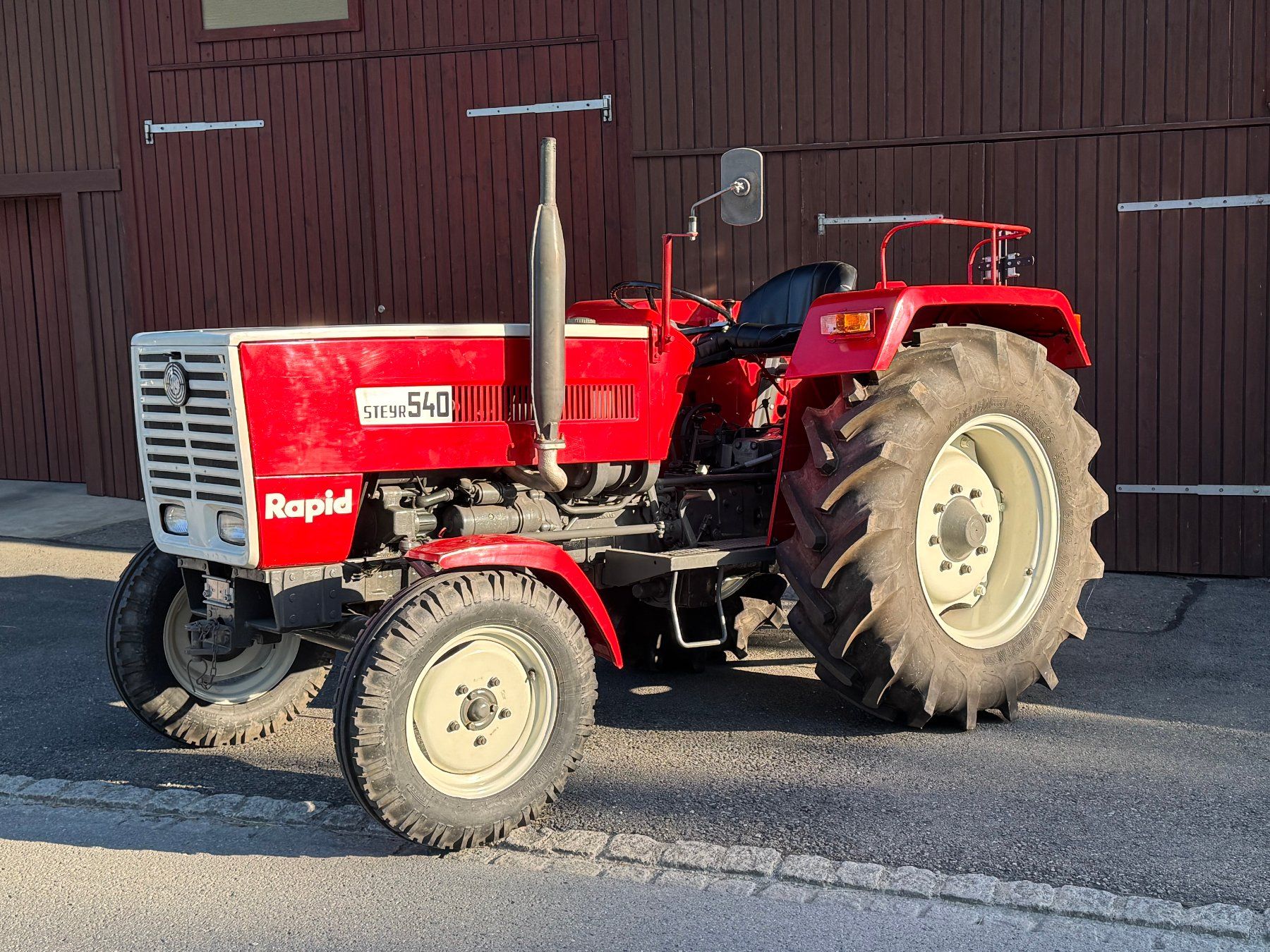 Steyr Tracteurs: Traktor Steyr 540 – D'occasion à Rheineck par Schal9