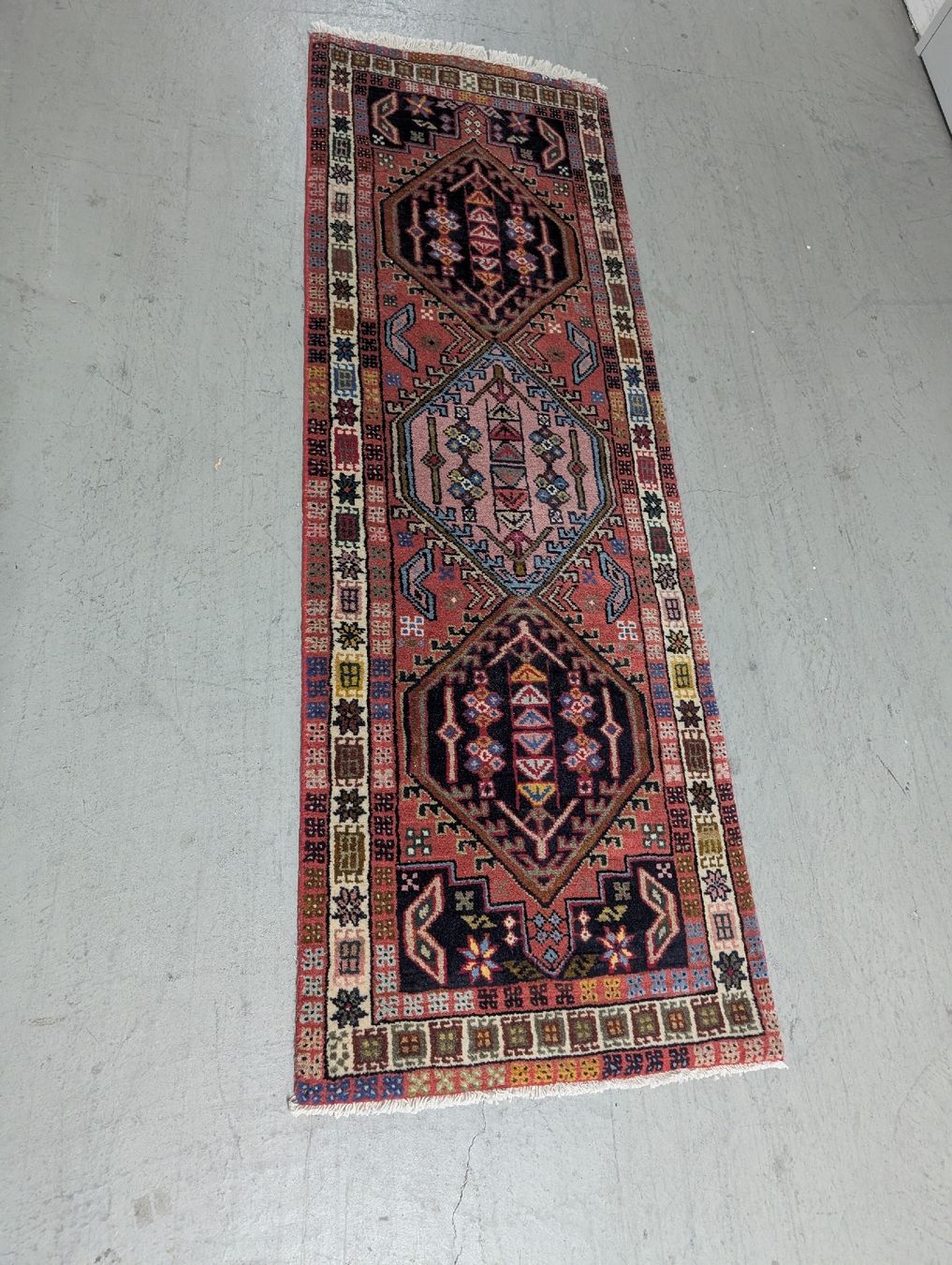 Ikea Tapis: Läufer Teppich Orientteppich Perser rot bunt – D'occasion à Glattbrugg par Rose198