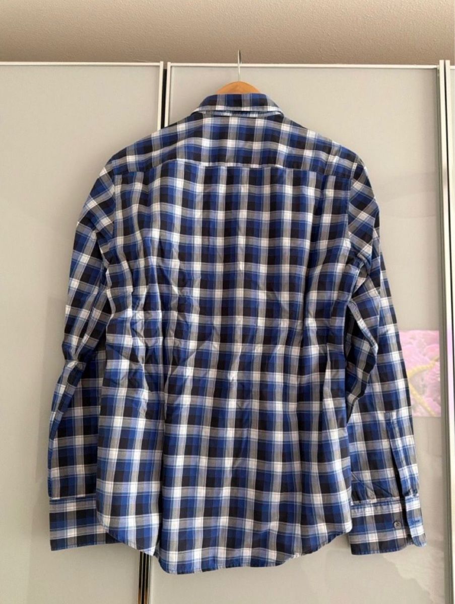Camicie: Hugo Boss Slim Fit Hemd – Usato da Dübendorf venduto da Srdan90 1