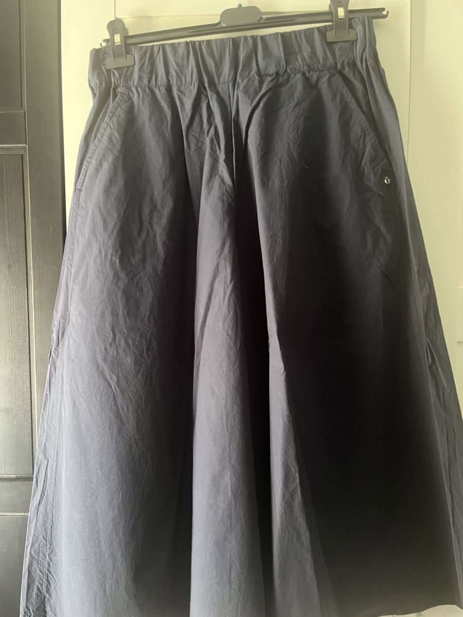 Completi & Tailleur: Bel ensemble Ottod’Ame bleu marine – Usato da Vevey venduto da zecollector 1