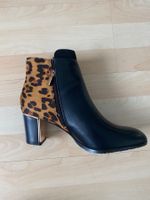 Leopard print boots UK8