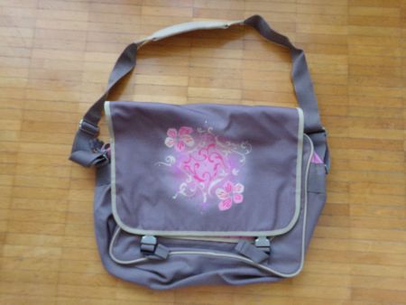 Umhängetasche braun mit Blume rosa  Skup:5