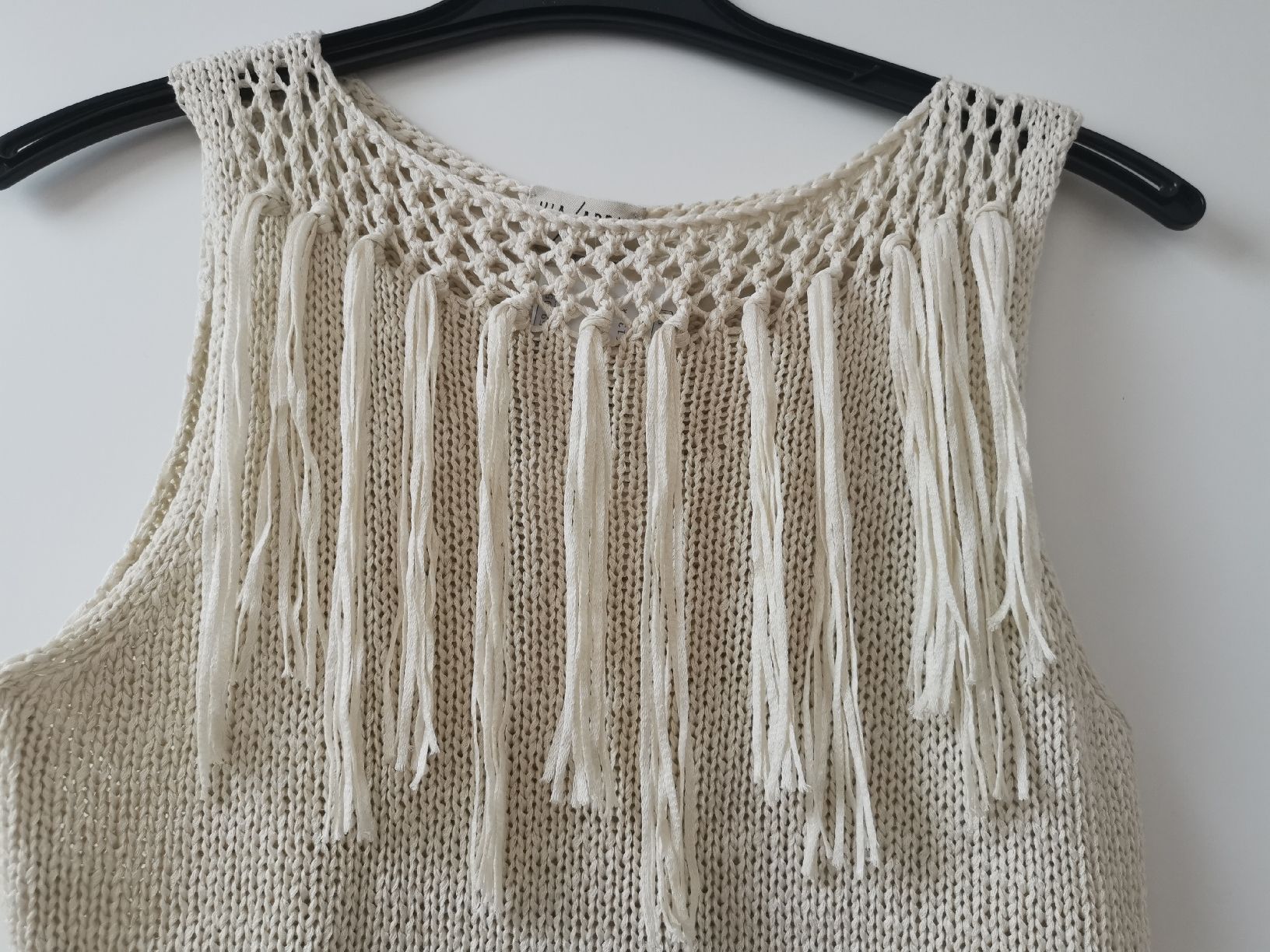 Top: VIA APPIA / 38 / M /Damentop/ beige Fransen Boho gestrickt – Nuovo (secondo la descrizione) da Hergiswil NW venduto da Angfri 1