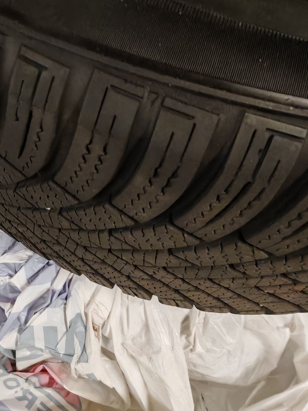 Pneumatici & Ruote complete: Renault Megane Scenic Räder – Usato da Oberengstringen venduto da 156driver 1