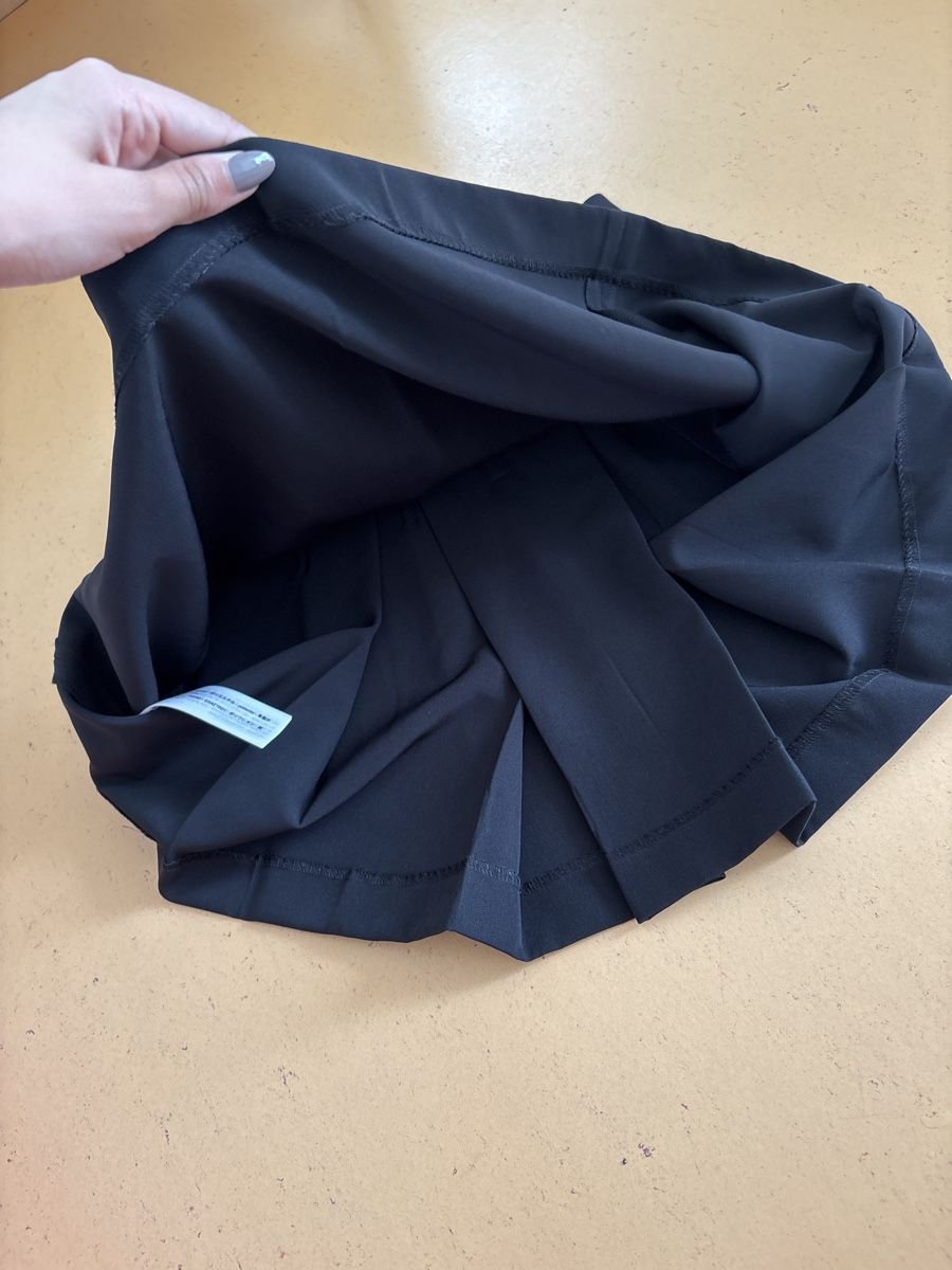 Zara Lotti di vestiti: Kleiderpaket Grösse XS und 34 – Usato da Zürich venduto da del_gdm2 9