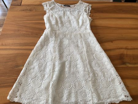 Taifun Spitzenkleid in weiss Grösse 40 wie NEU