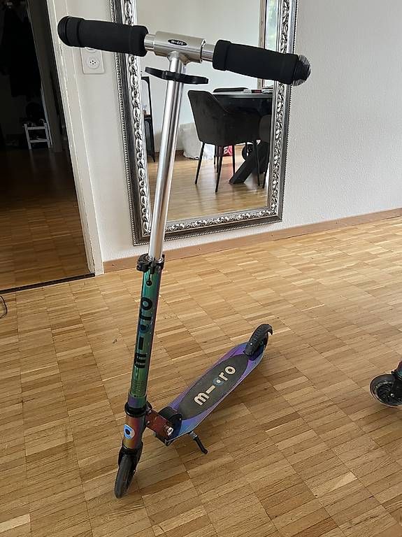 Kickboard: Micro Rainbow Scooter – Gebraucht aus Zürich von dl89