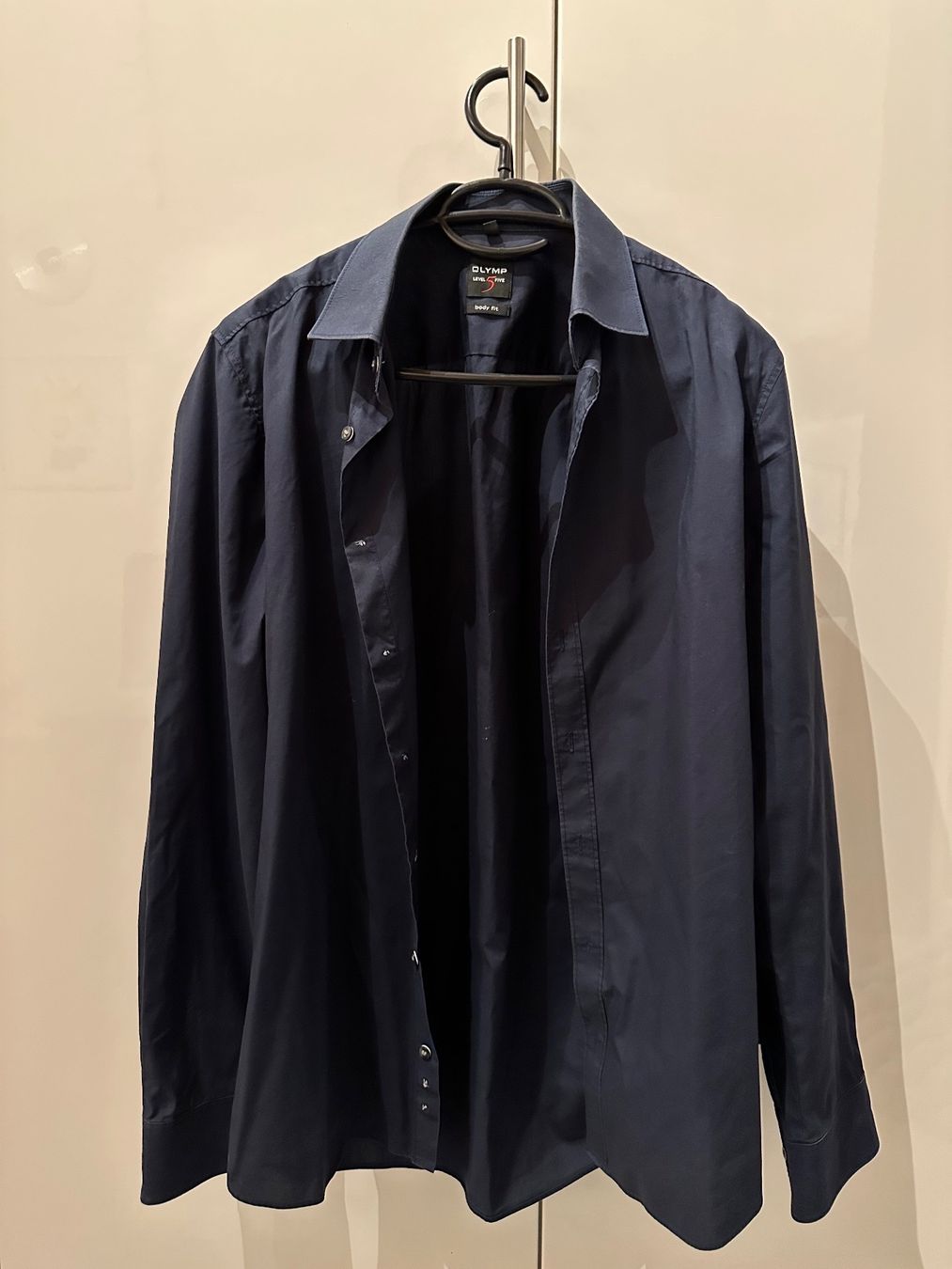Camicie: Hemd Body fit – Usato da Tenero venduto da Seve_Blaser