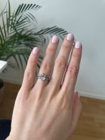 Ring versilbert
