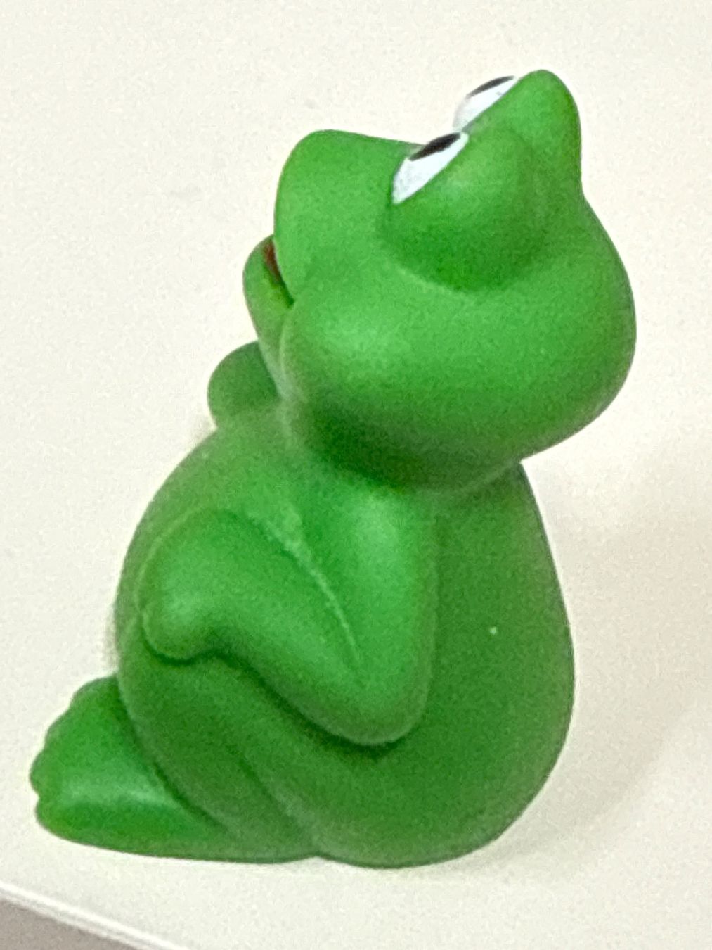 Giocattoli: Bade Gummi Frosch Figur, 6 cm – Usato da Amriswil venduto da used2use 1