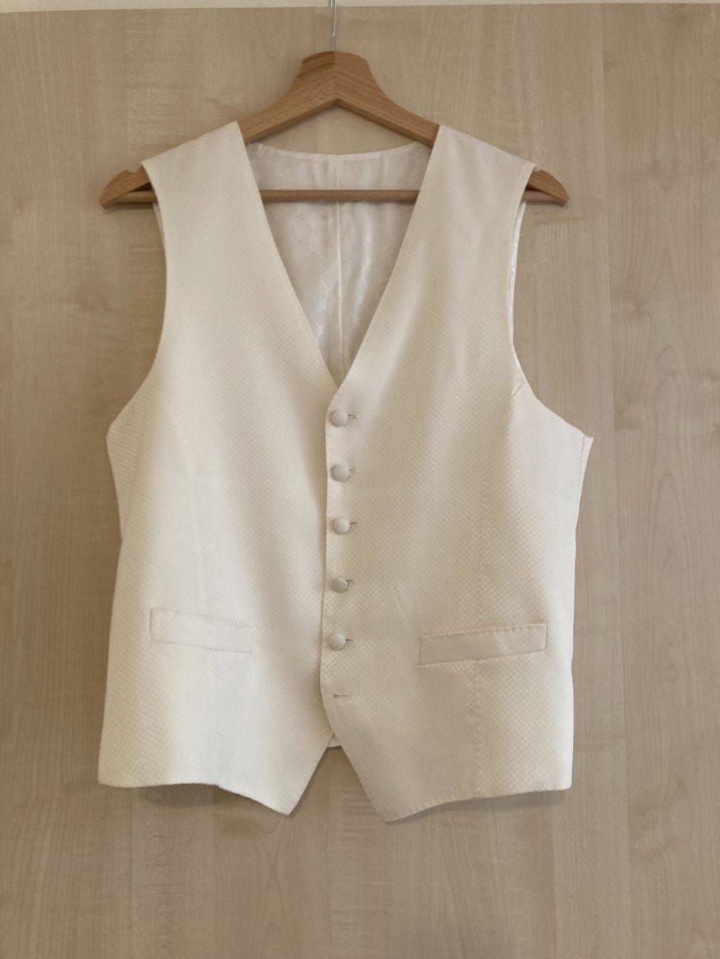 Joop Gilet & Giacche: Anzugsweste mit Fliege und Einstecktuch Ivory, Gr. 46 – Usato da Davos Platz venduto da vberchie 2