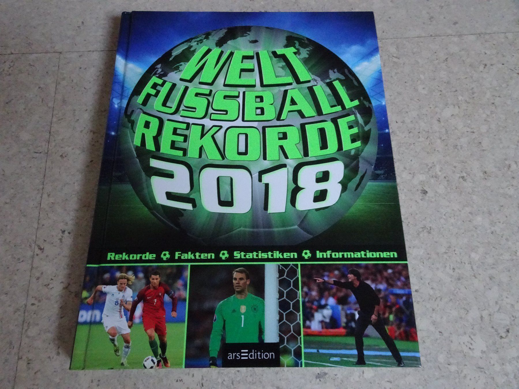 Libri: Weltfussballrekorde 2018 – Usato da Münchenbuchsee venduto da Yothu