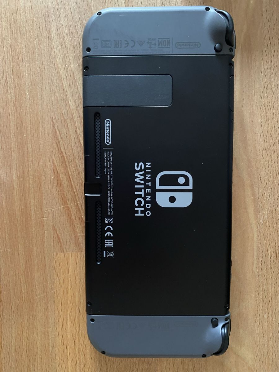 Nintendo Konsolen: Nintendo Switch  – Gebraucht aus Baden von n.f1994 2
