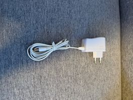 AC/DC Adapter Modell RH-120-1000E1 12V gebraucht