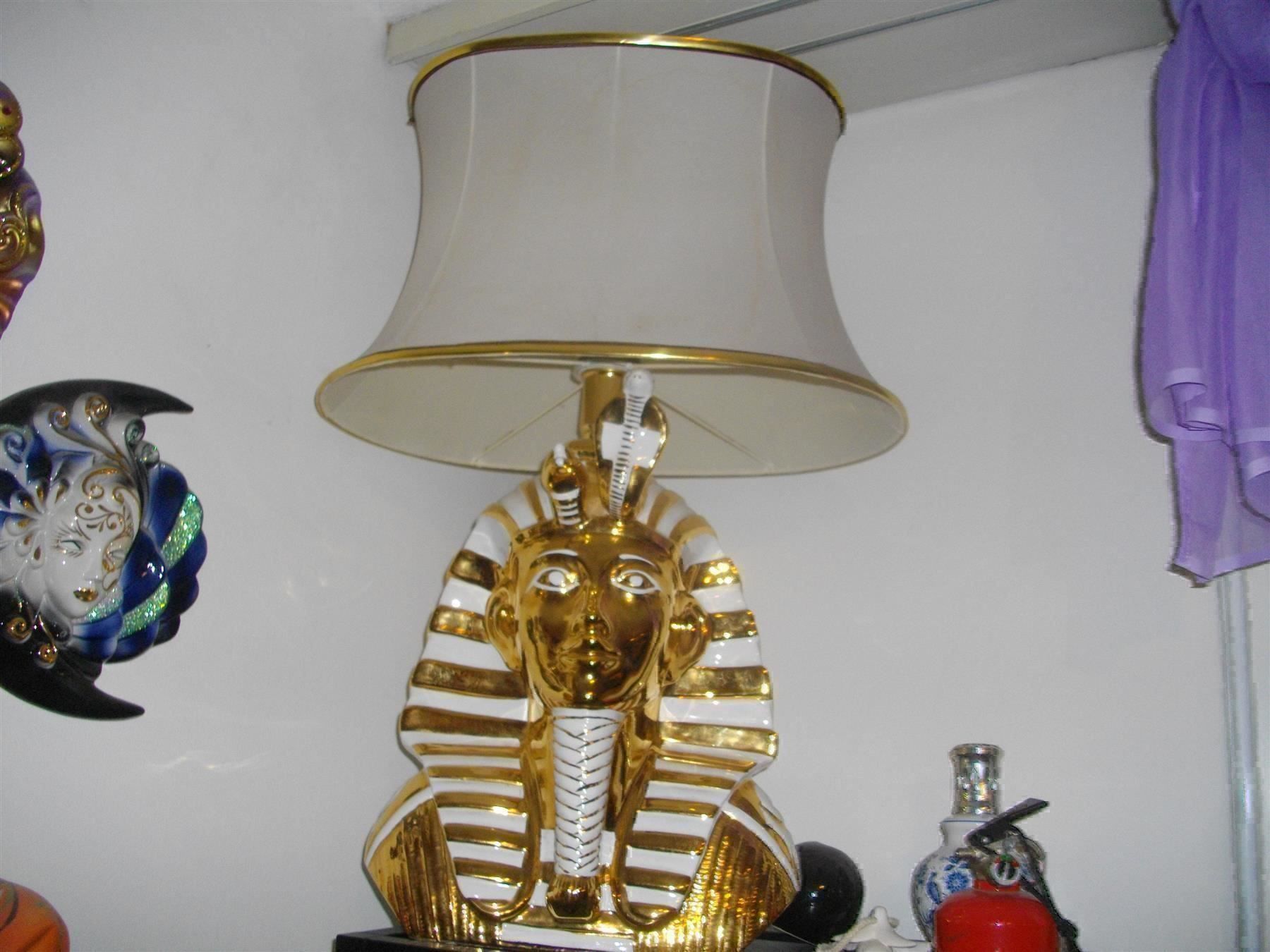 Lampade: Schöne Kleopatra Tischlampe – Usato da Zürich venduto da protea59