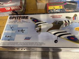 Phoenix Model Spitfire ARF 1400mm Spannweite, Neu!