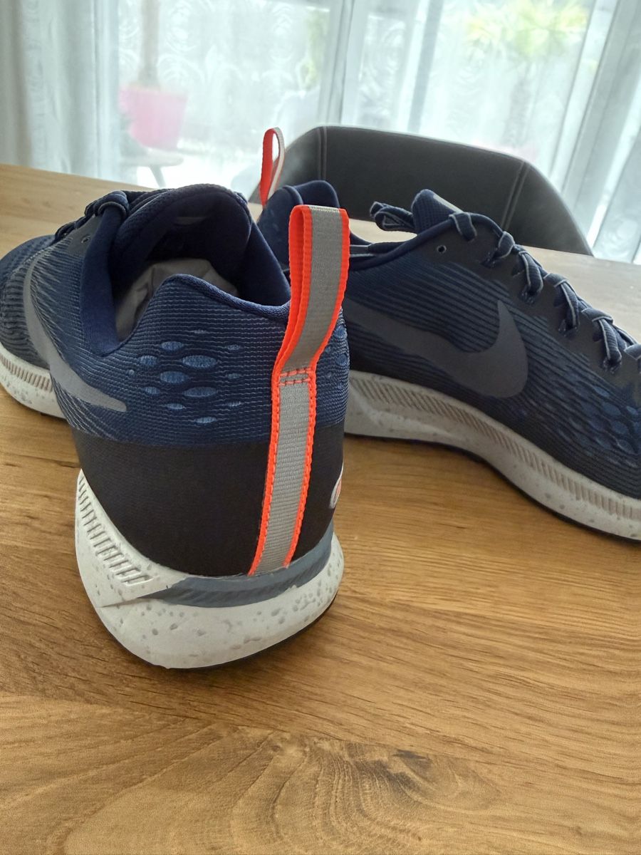 Nike Scarpe da uomo: Nike Shield Laufschuhe Grösse 43 Dunkelblau – Nuovo (secondo la descrizione) da Sarnen venduto da Molica26 2