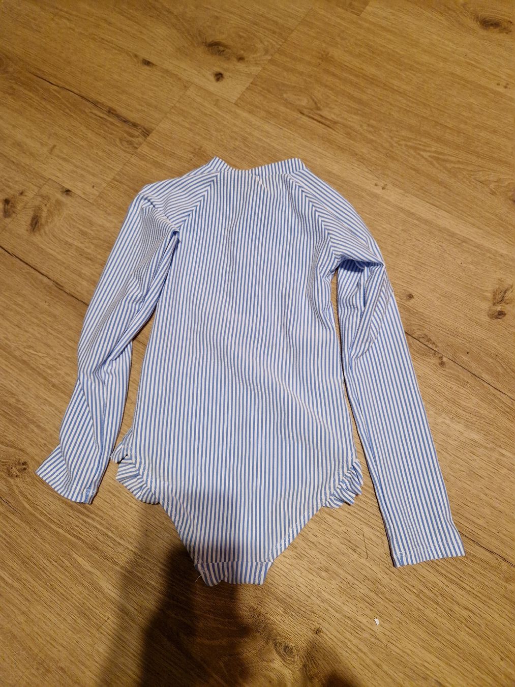 Costumi da bagno & Bikini: NEU Badeanzug UV 50+ Gr. 110 – Nuovo e nell'imballaggio originale da Wimmis venduto da traubenq 2